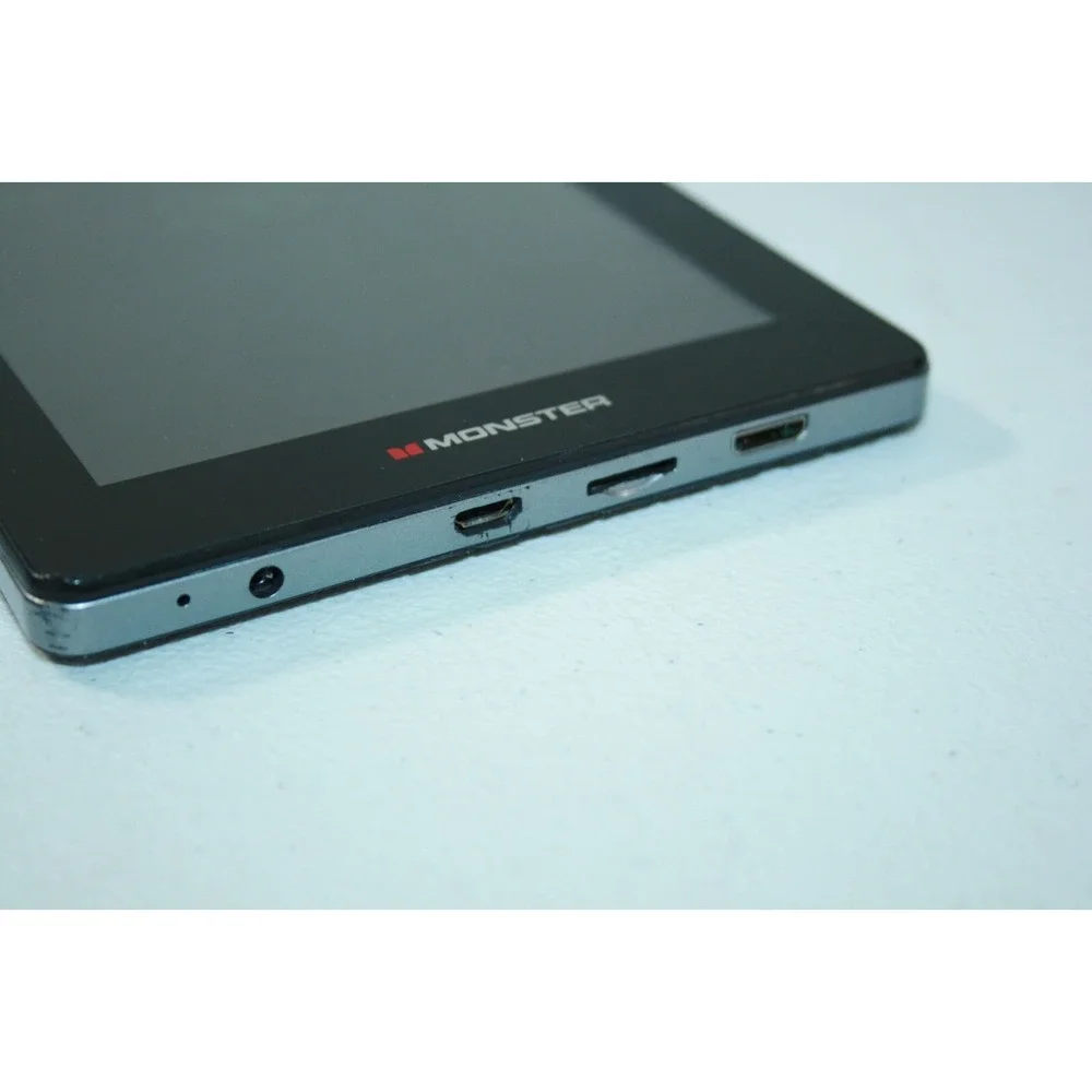 Monster Model M71BK 7